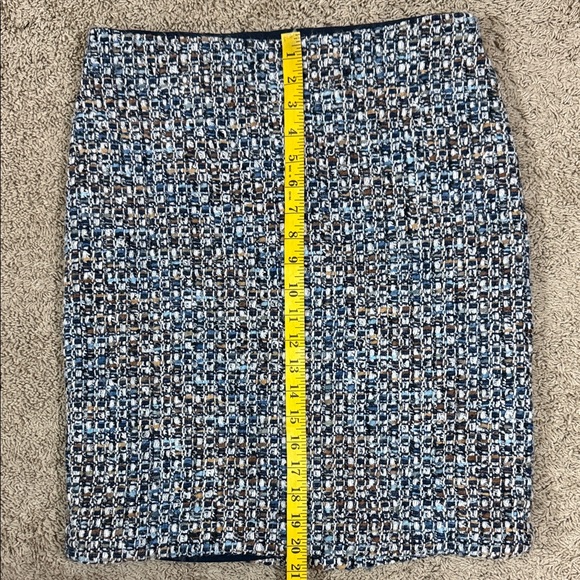 Talbots Mosaic Blue and White Pencil Knee Length Skirt SKU1294 - Picture 6 of 15